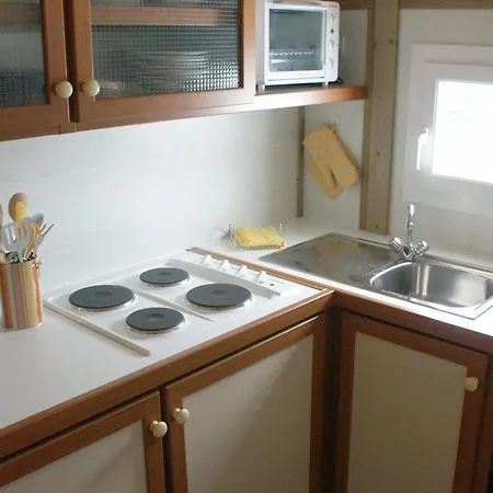 Avec Animaux, Terrasse Et Parking - Fr-1-489-323 *